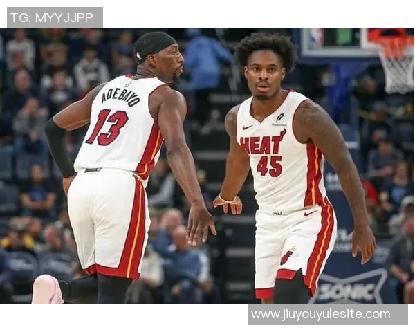 阿德巴约称小米切尔提升球队进攻效率明确自身角色定位 阿德巴约称小米切尔提升球队进攻效率明确自身角色定位